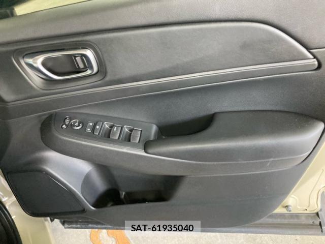 Honda VEZEL 2021-09 8338332-10