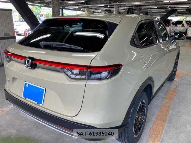 Honda VEZEL 2021-09 8338332-2