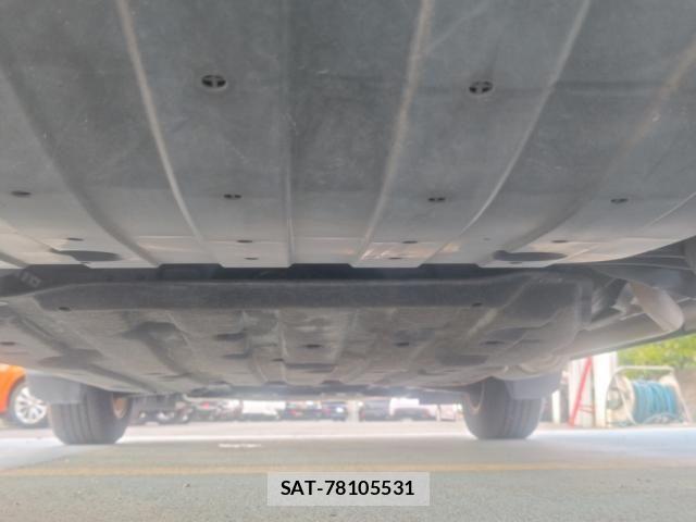Honda VEZEL 2017-07 8338334-15