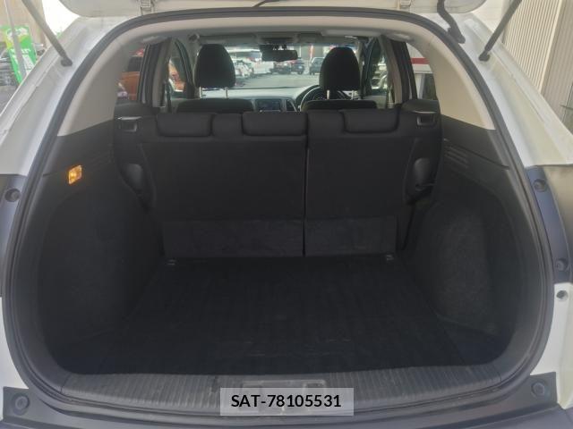 Honda VEZEL 2017-07 8338334-16