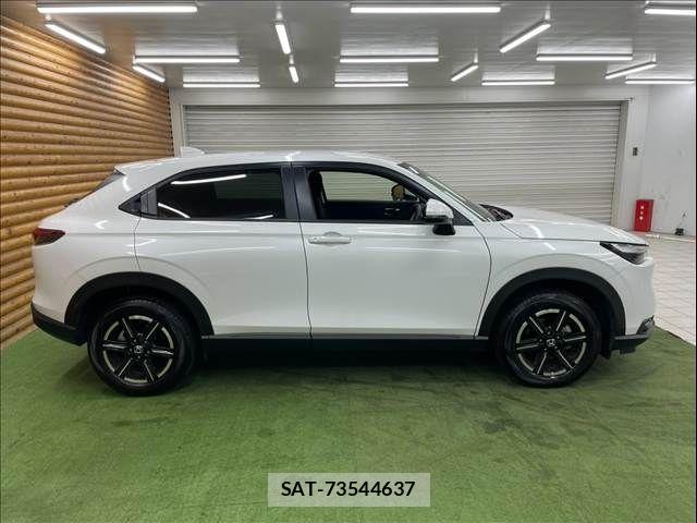 Honda VEZEL 2024-04 8338329-17