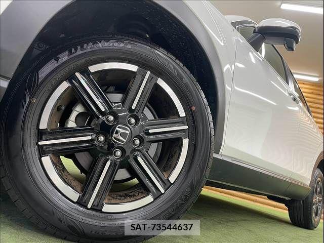 Honda VEZEL 2024-04 8338329-18