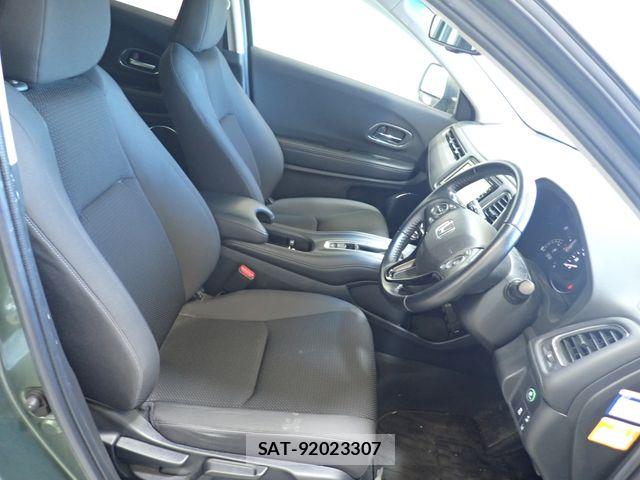 Honda VEZEL 2019-08 8355838-21