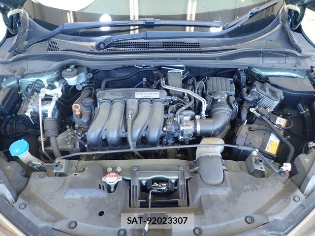 Honda VEZEL 2019-08 8355838-24