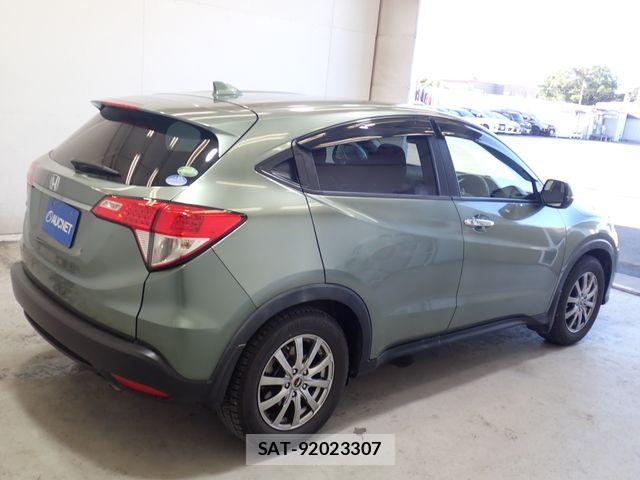 Honda VEZEL 2019-08 8355838-7