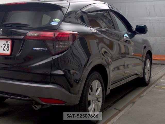 Honda VEZEL 2019-07 8363994-3