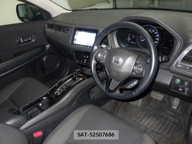 Honda VEZEL 2019-07 8363994-6