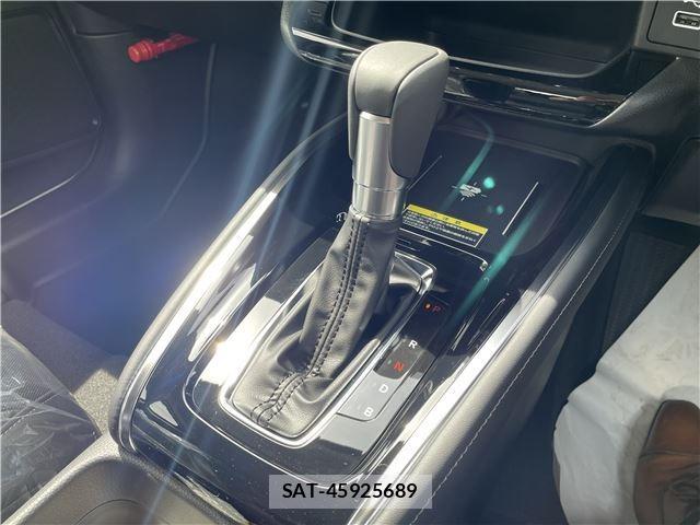Honda VEZEL 2026-08 8363966-14
