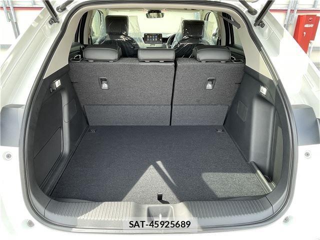 Honda VEZEL 2026-08 8363966-33