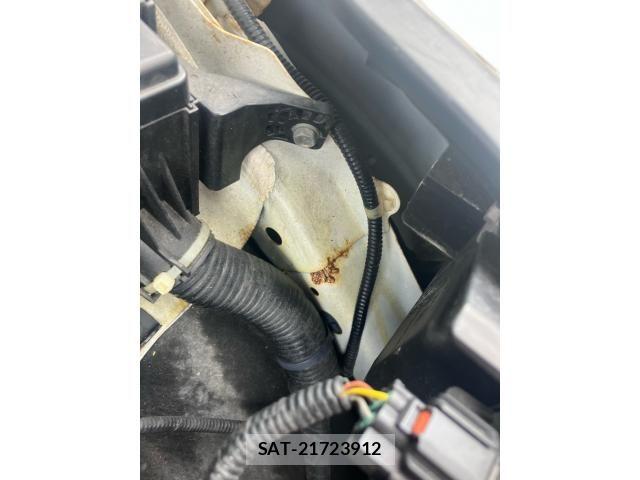 Honda VEZEL 2015-11 8369556-23