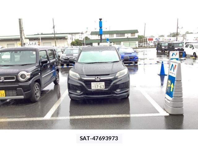 Honda VEZEL 2015-07 8369554-0