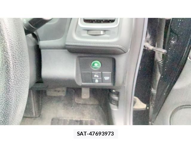 Honda VEZEL 2015-07 8369554-15