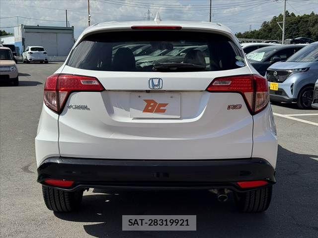 Honda VEZEL 2016-08 8369557-13