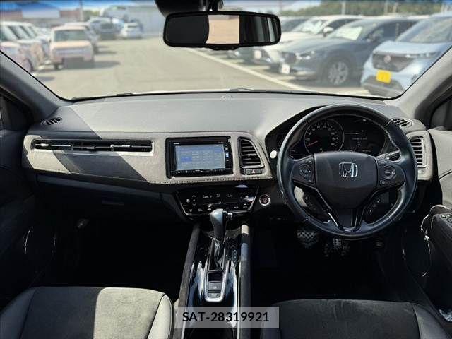 Honda VEZEL 2016-08 8369557-1