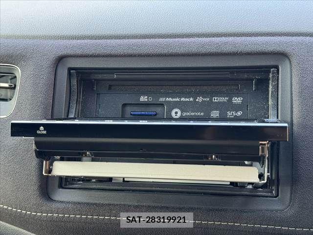 Honda VEZEL 2016-08 8369557-24