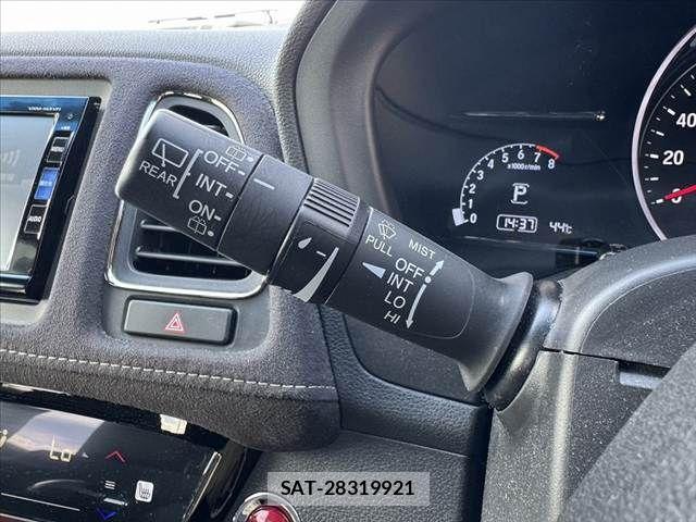 Honda VEZEL 2016-08 8369557-28