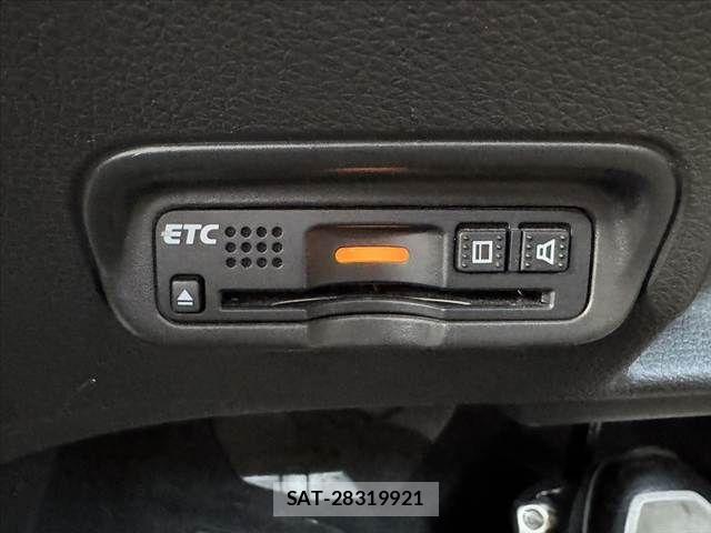 Honda VEZEL 2016-08 8369557-5
