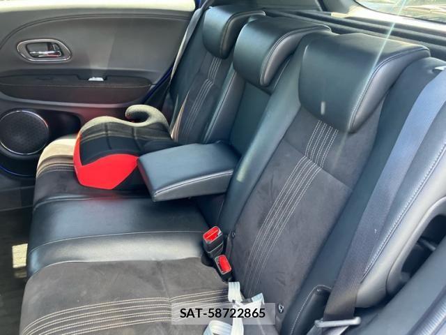 Honda VEZEL 2019-03 8369555-15
