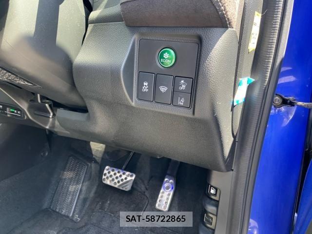 Honda VEZEL 2019-03 8369555-22