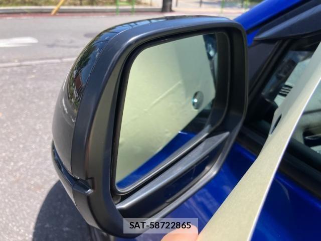 Honda VEZEL 2019-03 8369555-5