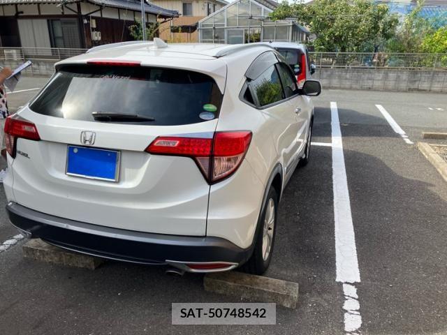 Honda VEZEL 2017-07 8372323-2