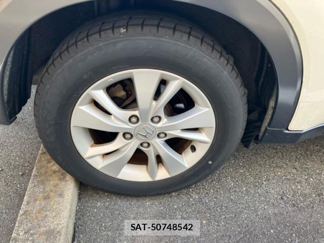 Honda VEZEL 2017-07 8372323-5
