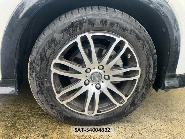 Honda VEZEL 2017-11 8415646-9