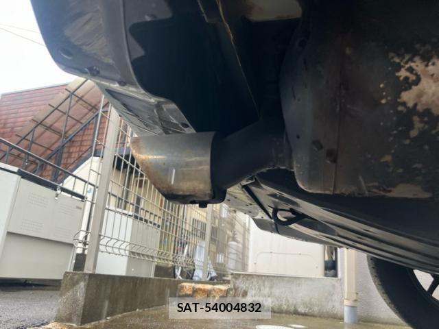 Honda VEZEL 2017-11 8415646-24