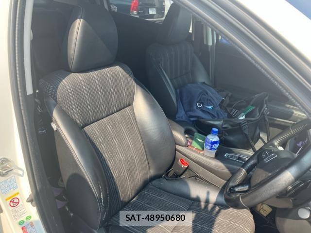 Honda VEZEL 2014-05 8415651-11