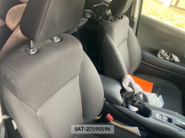 Honda VEZEL 2017-12 8415647-10