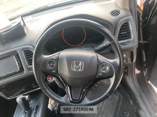 Honda VEZEL 2017-12 8415647-12