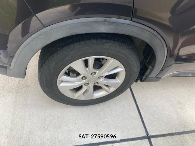 Honda VEZEL 2017-12 8415647-7