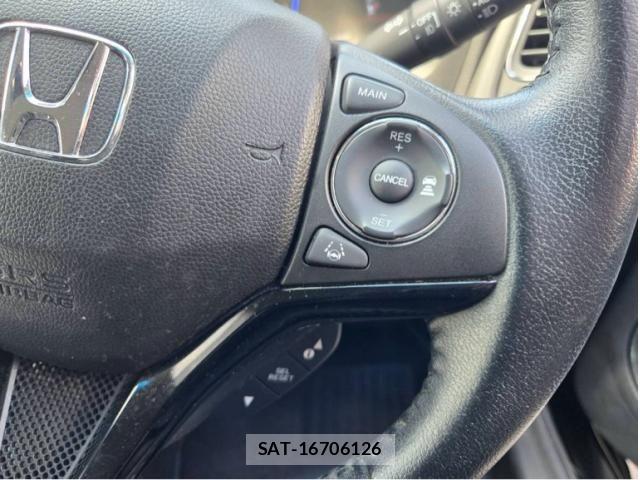 Honda VEZEL 2019-01 8415645-11