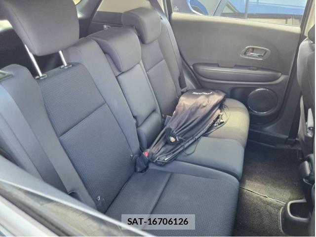 Honda VEZEL 2019-01 8415645-13