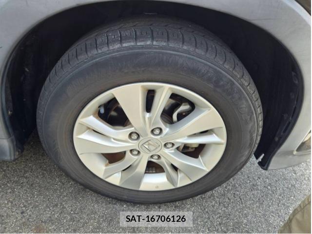 Honda VEZEL 2019-01 8415645-3
