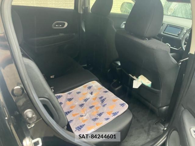 Honda VEZEL 2016-06 8415648-19