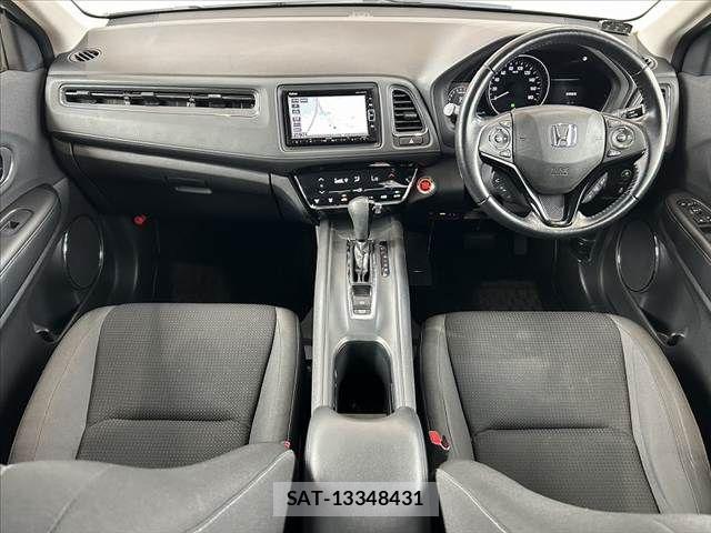 Honda VEZEL 2018-06 8415644-1