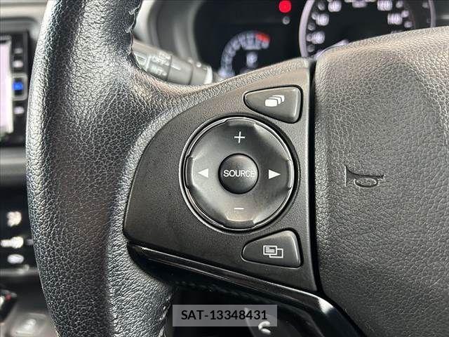 Honda VEZEL 2018-06 8415644-25