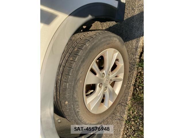 Honda VEZEL 2021-01 8415641-9