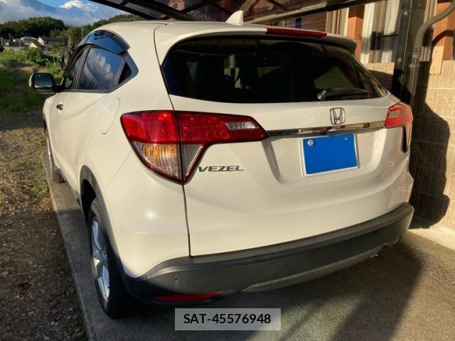 Honda VEZEL 2021-01 8415641-2