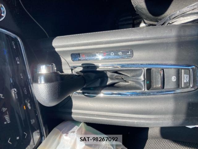 Honda VEZEL 2017-12 8458701-20