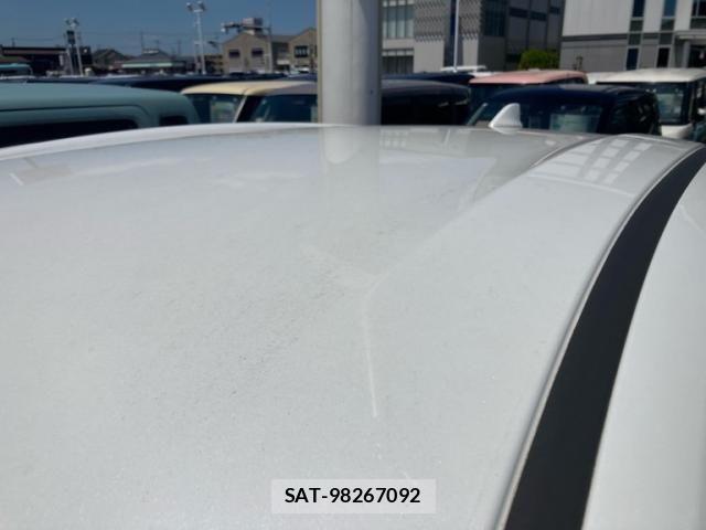 Honda VEZEL 2017-12 8458701-8