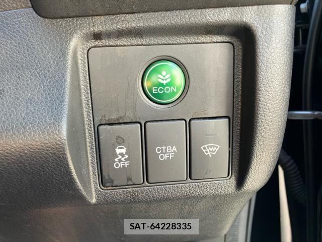 Honda VEZEL 2014-02 8486219-16