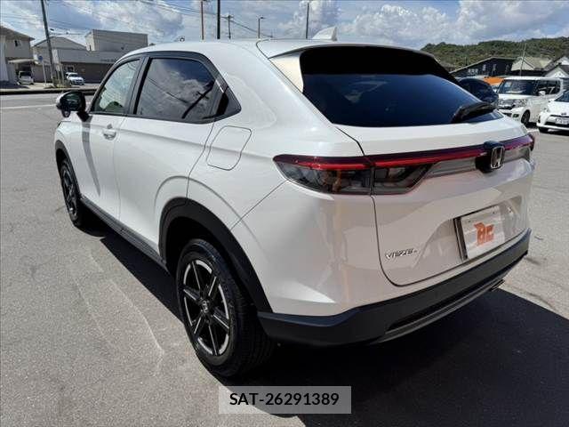 Honda VEZEL 2024-02 8486217-12