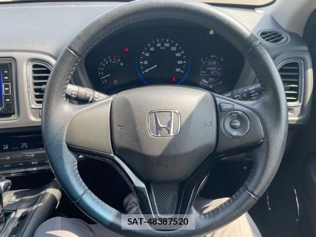 Honda VEZEL 2020-03 8527958-14