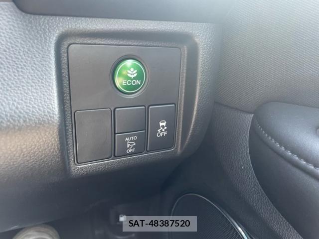 Honda VEZEL 2020-03 8527958-16