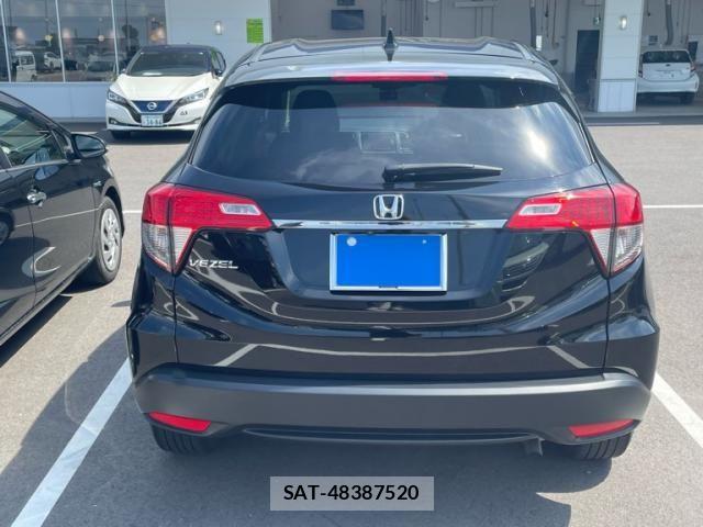 Honda VEZEL 2020-03 8527958-3