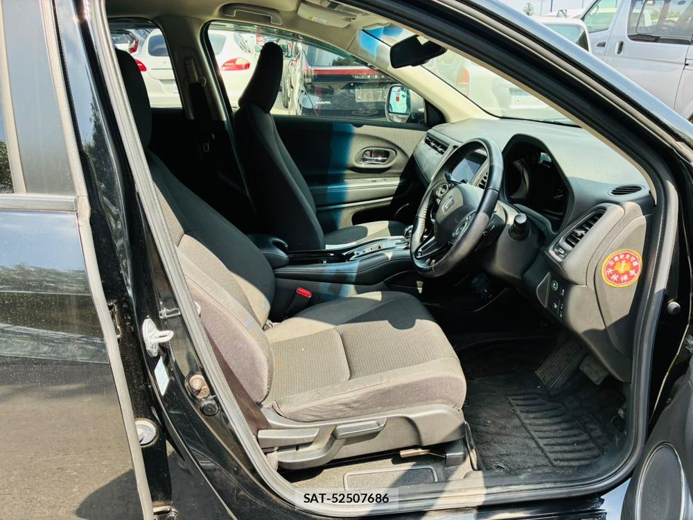 Honda VEZEL 2019-07 8363994-11