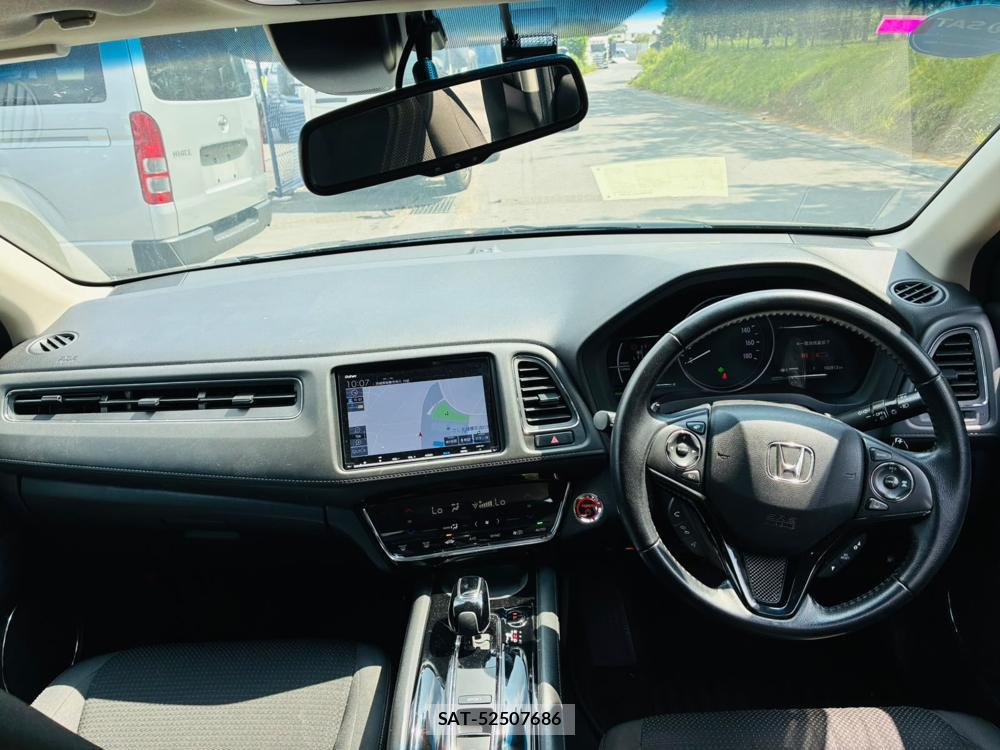 Honda VEZEL 2019-07 8363994-12