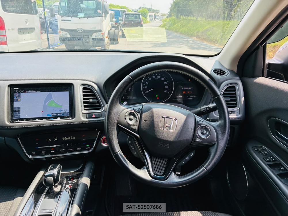 Honda VEZEL 2019-07 8363994-13